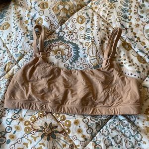 SKIMS Fits Everybody Bralette